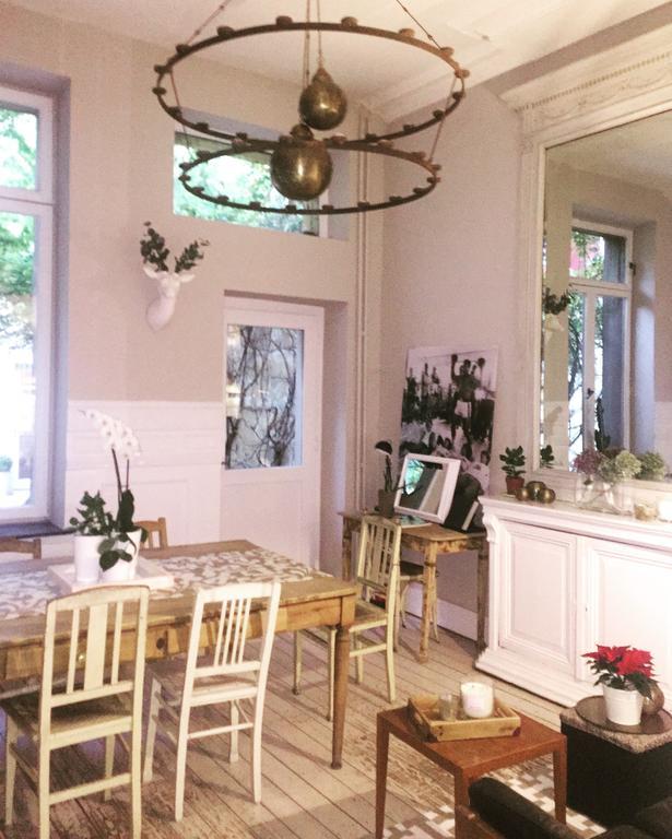 Sgt.Pepper'S Bnb Ixelles Exterior photo